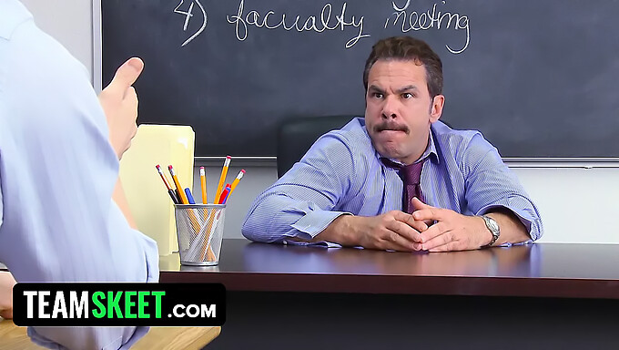 Skinny Amateur Nicole Ferrera Gives Her Teacher A Blowjob