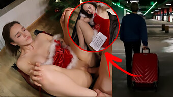 Teen Sex Under The Christmas Tree: A Naked Gift For Everyone