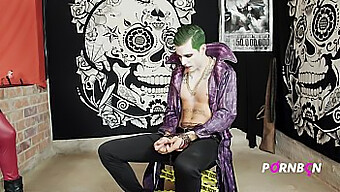 Pornstars Españolas En Cosplay: Dos Harleys Y Un Joker