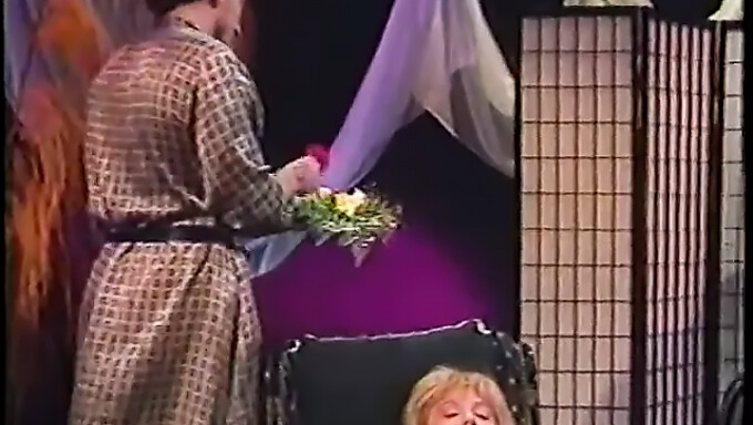 En Klassisk Opstigning Til Ekstase Med Nina Hartley Og Randy Spears