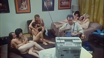 Old School Orgy With Hairy Women Sucking And Fucking